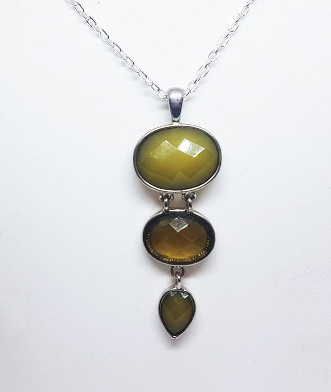 green 3 stone pendant – Red's Jewels